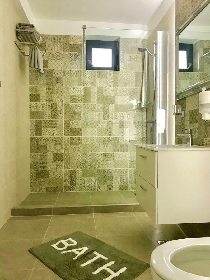 Darnida Luxury Apartment ナボダリ エクステリア 写真